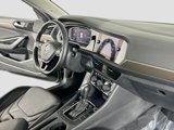 Used 2021 Volkswagen Jetta SEL Premium image 5