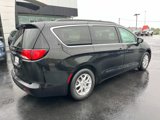 Used 2021 Chrysler Voyager Lxi image 3