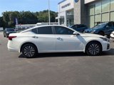 Used 2023 Nissan Altima 2.5 SV image 2