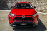 Used 2021 Toyota RAV4 LE image 2
