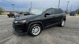 Used 2019 Jeep Cherokee Latitude w/ Cold Weather Group image 4