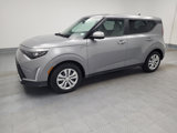 Used 2023 Kia Soul LX image 2