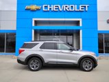 Used 2022 Ford Explorer XLT w/ Equipment Group 202A image 5