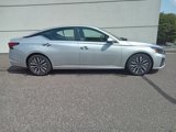 Used 2023 Nissan Altima 2.5 SV image 2