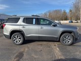 Certified 2023 GMC Acadia SLT image 2