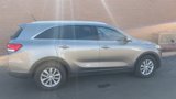 Used 2017 Kia Sorento LX image 5