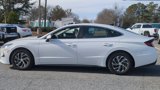 Used 2023 Hyundai Sonata Blue image 5