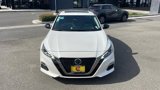 Used 2020 Nissan Altima 2.0 SR image 2