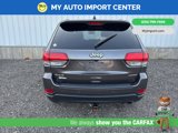 Used 2019 Jeep Grand Cherokee Laredo image 4