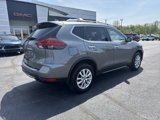 Used 2020 Nissan Rogue SV image 3