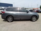 Used 2016 Nissan Pathfinder SV image 6