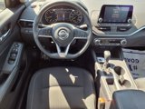 Used 2022 Nissan Altima 2.5 SV image 3