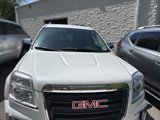 Used 2017 GMC Terrain SLE w/ Chrome Edition image 2