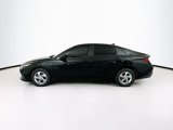 Used 2021 Hyundai Elantra SE w/ Cargo Package image 4