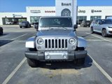 Used 2018 Jeep Wrangler Unlimited Sahara image 2