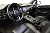 Certified 2019 Porsche Macan image 4
