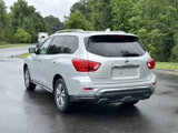 Used 2020 Nissan Pathfinder SV image 5