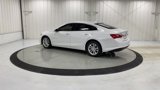 Used 2018 Chevrolet Malibu LT image 6