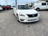 Used 2013 Nissan Altima 2.5 S image 2
