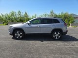 Used 2021 Jeep Cherokee Limited w/ Elite Package image 2