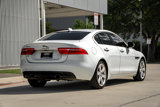 Used 2017 Jaguar XE Premium image 5