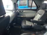 Certified 2022 Ford Explorer XLT w/ Equipment Group 202A image 5