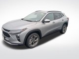 Certified 2024 Chevrolet Trax LT image 2