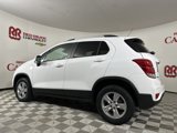 Used 2022 Chevrolet Trax LT w/ LT Convenience Package image 4