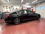 Used 2017 BMW 740i xDrive image 3