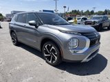 Used 2022 Mitsubishi Outlander SE image 3