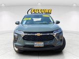 Certified 2025 Chevrolet Trax LS w/ LS Convenience Package image 2