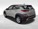 Used 2023 Hyundai Kona SE image 4