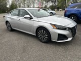 Used 2023 Nissan Altima 2.5 SV image 3
