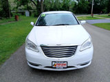 Used 2013 Chrysler 200 LX image 4