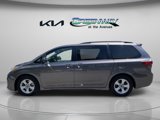 Used 2018 Toyota Sienna LE image 2