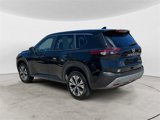 Used 2022 Nissan Rogue SV image 3