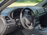 Used 2019 Jeep Grand Cherokee Overland image 2