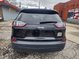 Used 2019 Jeep Cherokee Latitude w/ Popular Appearance Group image 5