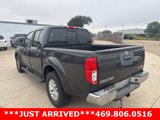 Used 2015 Nissan Frontier SV image 3