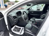 Used 2022 Jeep Cherokee Trailhawk image 5