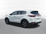 Used 2022 Kia Sportage LX image 4