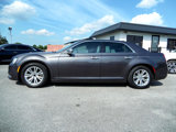 Used 2017 Chrysler 300 C image 3