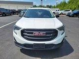 Used 2020 GMC Terrain SLE w/ Elevation Edition image 2
