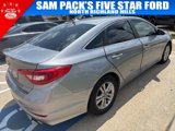 Used 2017 Hyundai Sonata SE image 3