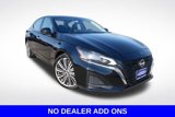 Used 2023 Nissan Altima 2.5 SL image 1