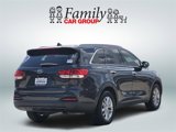 Used 2016 Kia Sorento LX w/ LX Convenience Package image 4