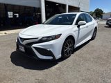 Used 2021 Toyota Camry SE image 1