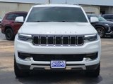 Used 2022 Jeep Wagoneer Series III w/ Convenience Group I image 2