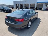 Used 2017 Chevrolet Malibu LT w/ Driver Confidence Package image 3