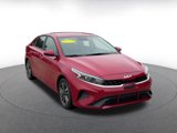 Used 2024 Kia Forte LXS image 3